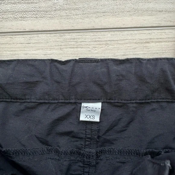Alo Yoga The Edge Cargo Pants - Picture 6 of 10